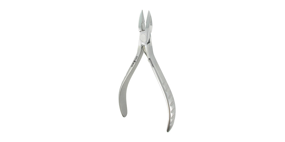 ORTHODONTIC PLIER BENDING