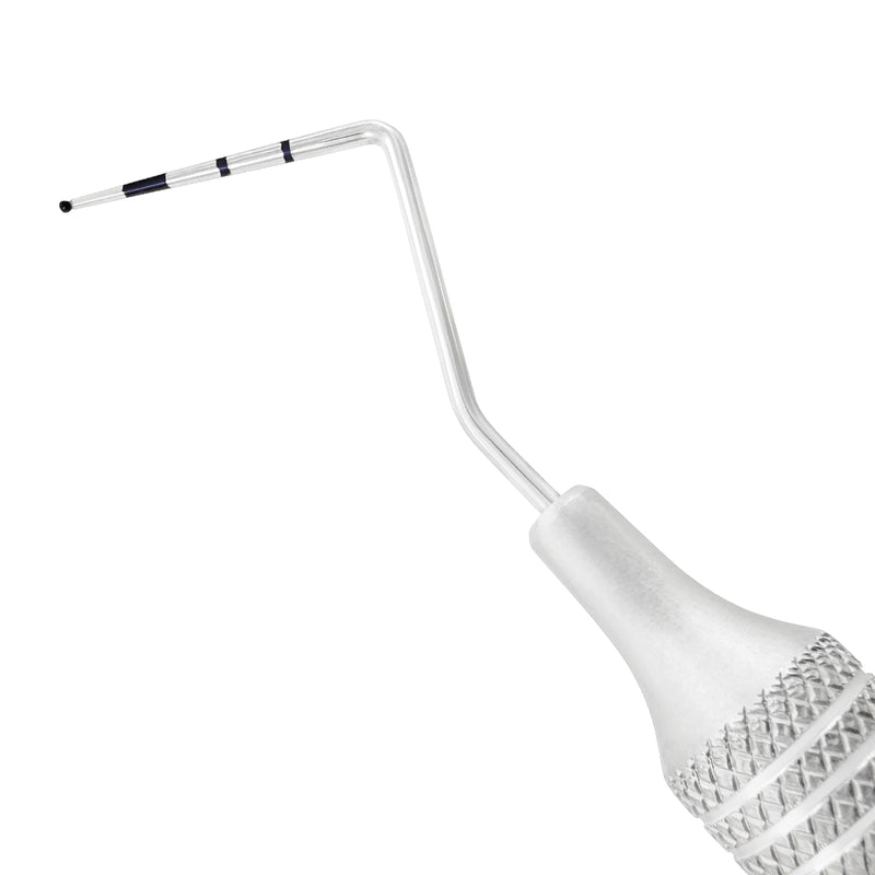 Macro 1 close-up of the left tip on the WHO/Williams double-ended periodontal probe, SKU 1135E