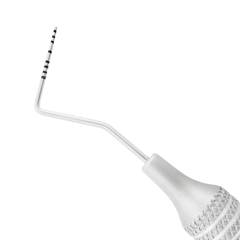 Macro 2 close-up of the right tip on the WHO/Williams double-ended periodontal probe, SKU 1135E