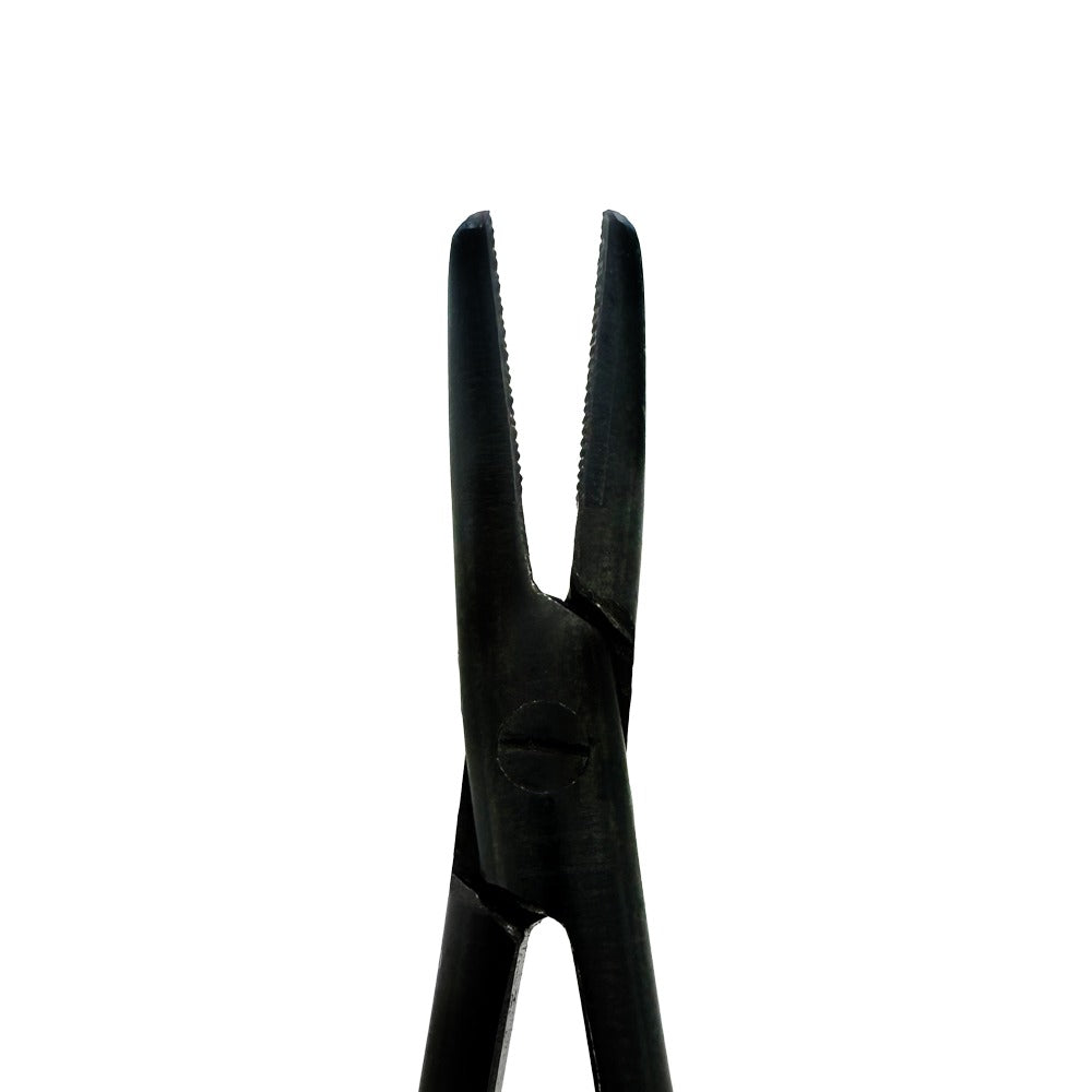 Curved Needle Holder Castroviejo – Black Edition, 18 cm