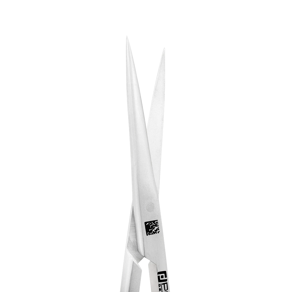 Blade detail of straight Metzenbaum Super Cut scissors with pointed tips