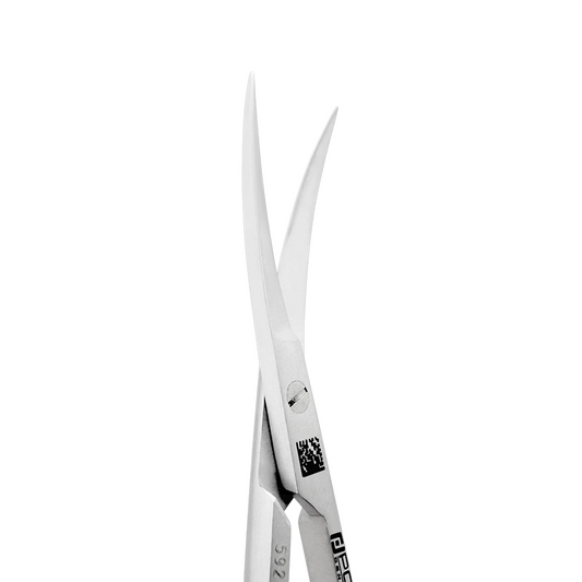 Close-up of curved Super Cut blades on Iris scissors for controlled delicate cutting