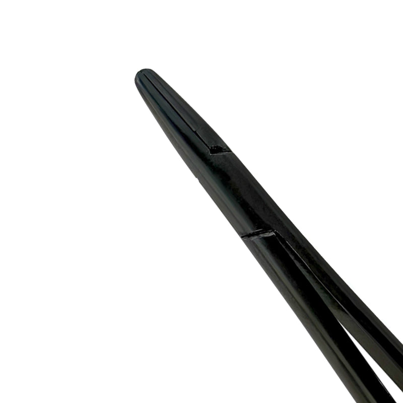 Macro close-up of tungsten carbide gripping jaws on 18 cm straight Castroviejo needle holder 5514B
