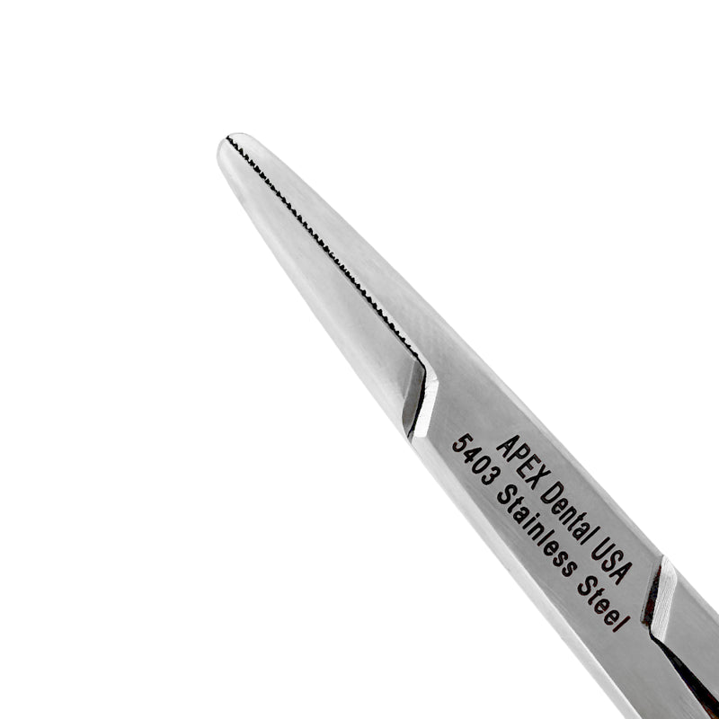 Macro detail of the serrated jaws on the straight Mayo-Hegar needle holder, SKU 5403W