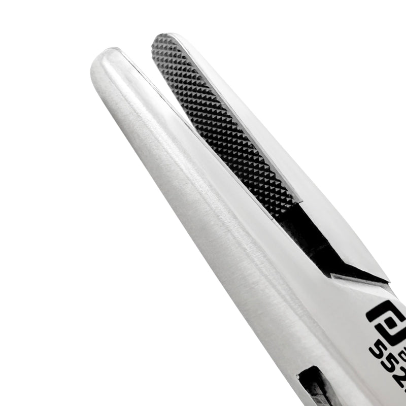 Close-up of the jaws on the 20 cm Mayo–Hegar tungsten carbide needle holder