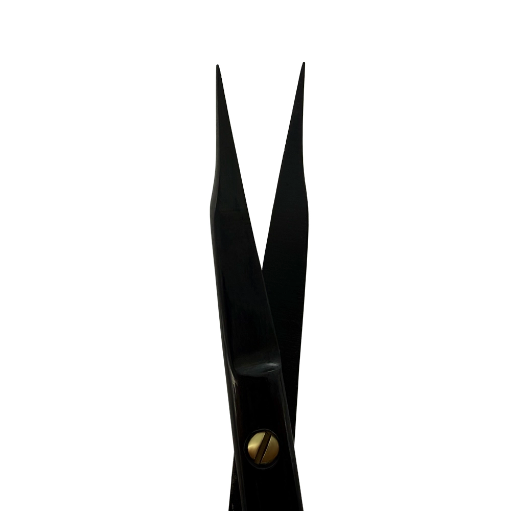 Cutting-edge detail of Power Bow Goldman-Fox Scissors – Curved, 4.9 in (12.5 cm) – Black Titanium
