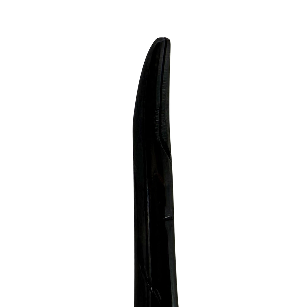 Macro detail of tungsten carbide gripping tips on curved Power Castroviejo SKU 5515BN