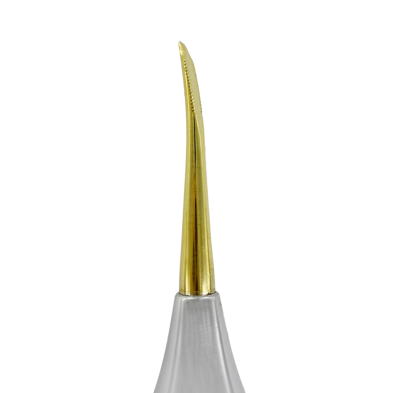 Close-up of the curved 2.5 mm short serrated titanium tip on Power Flex Luxator 4035S-2