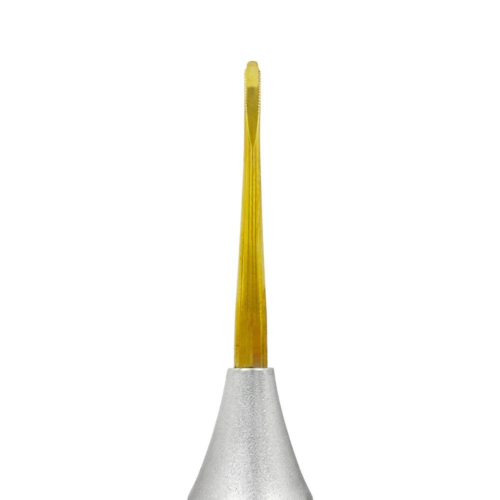 Second close-up of the curved 2.5 mm short serrated titanium tip on Power Flex Luxator 4035S-2