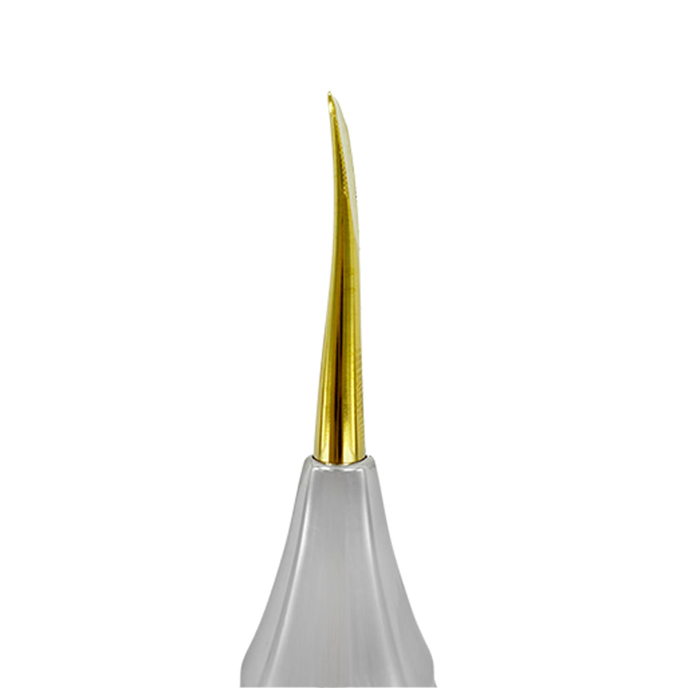 Second close-up of the curved 4.5 mm short serrated titanium tip on Power Flex Luxator 4035S-6