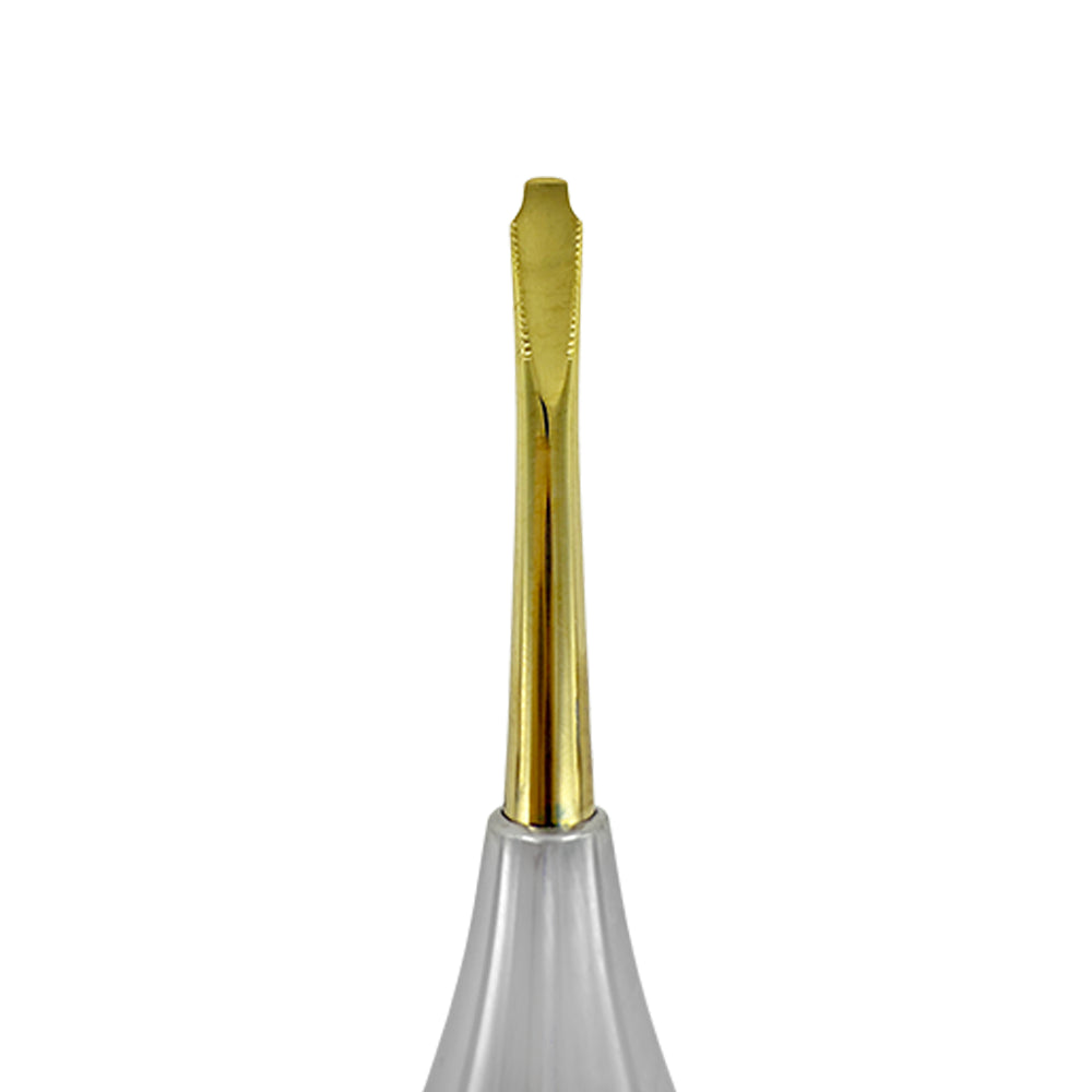 Close-up of the straight 4.5 mm short serrated titanium tip on Power Flex Luxator 4035S-5