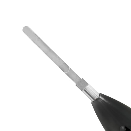 Close-up of Supremo Scalpel Handle S Rounded blade attachment