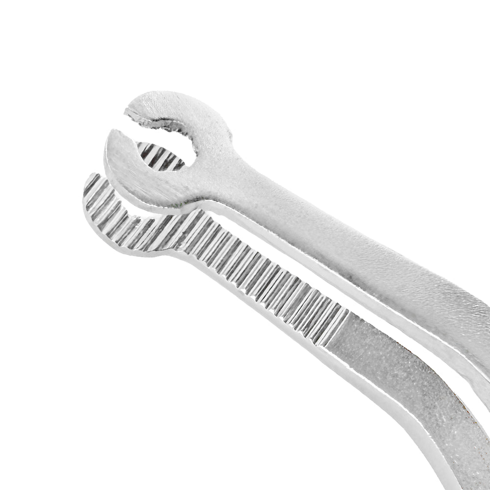 Close-up of curved Suture Corn tip on tissue forceps – SKU 6511