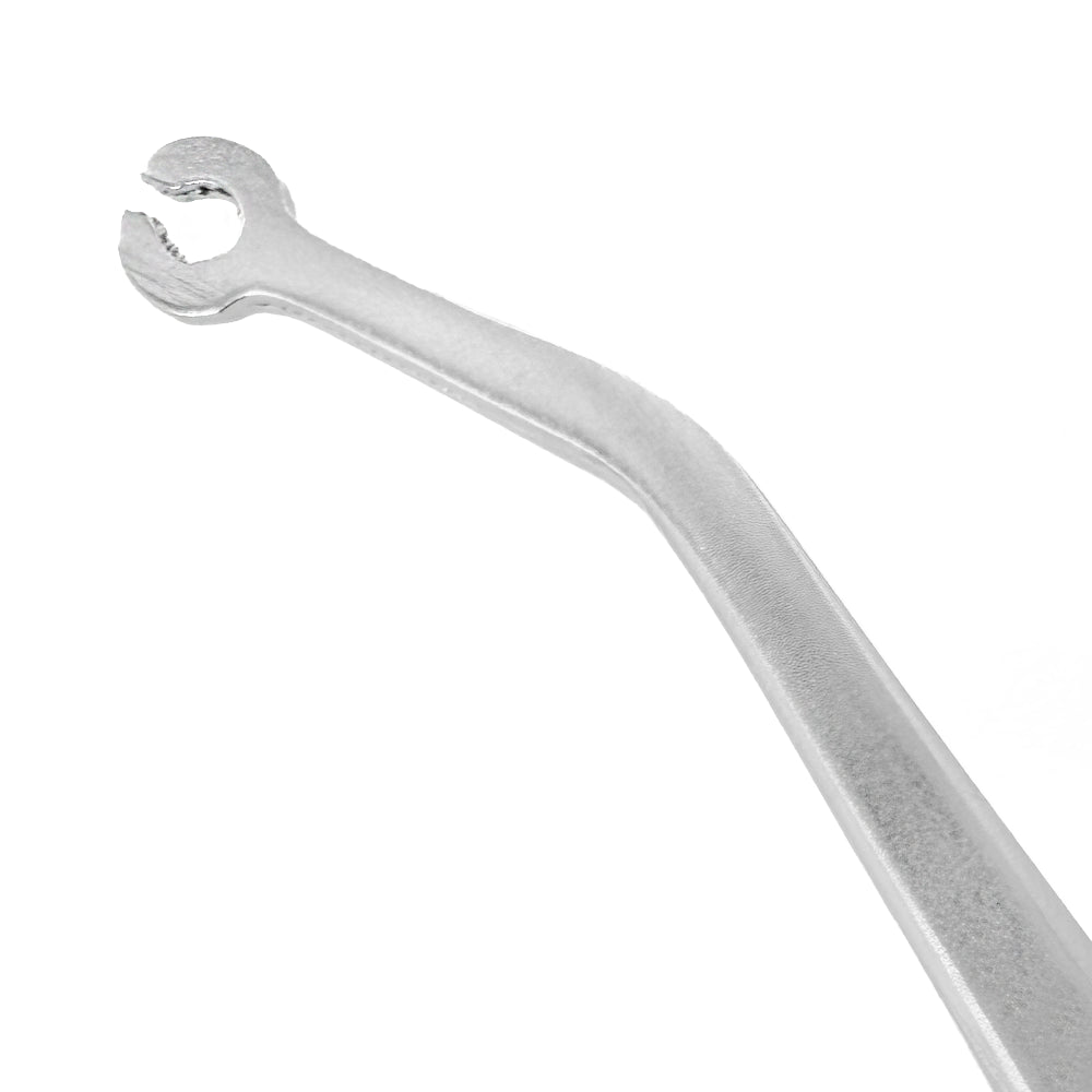 Detailed view of the Suture Corn working end on curved tissue forceps – SKU 6511